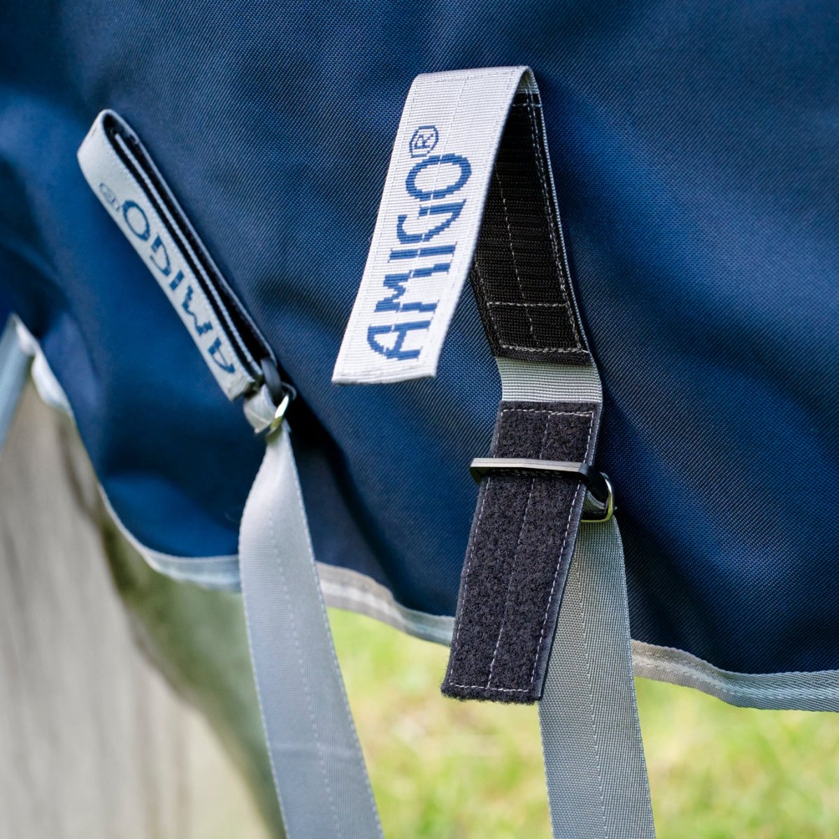 Horseware Amigo - 1200D Fieldsafe Plus Vinterdækken - 250 gram - Navy - animondo.dk - AANPL5 - BJI0 - 66