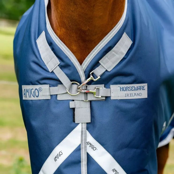 Horseware Amigo - Bravo 12 Plus Regndækken m. hals & V - Front - 100 gram - Navy - animondo.dk - AARPLF - BJI0 - 45
