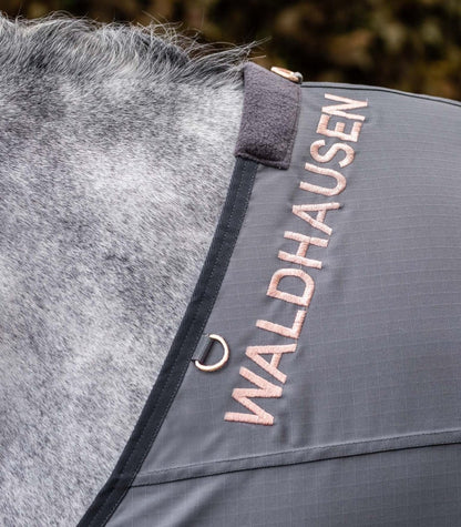 Waldhausen Comfort Rainsheet-Fly Rug - animondo.dk